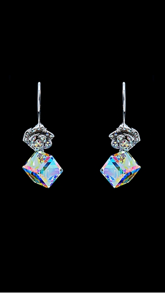 Picture of Sparkling Big Zinc-Alloy Drop & Dangle