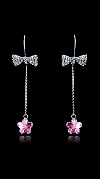 Picture of Well Produced Swarovski Element Platinum Plated Drop & Dangle