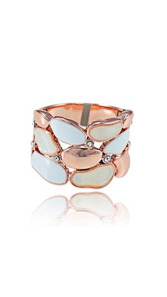 Picture of Top-A Big Rose Gold Plated Fashion Rings