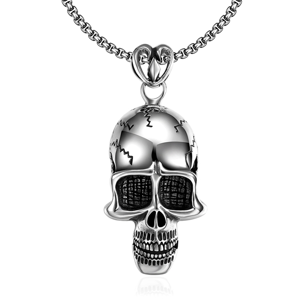 Picture of Holiday Stainless Steel Pendant Necklace in Exclusive Design