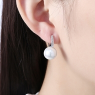 Picture of Fashion Artificial Pearl White Small Hoop Earrings