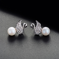 Picture of Purchase Platinum Plated White Stud Earrings with Fast Delivery