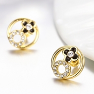 Picture of Nickel Free Gold Plated Small Stud Earrings with Easy Return