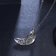 Picture of Sparkling Casual Platinum Plated Pendant Necklace