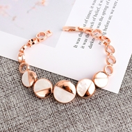 Picture of Zinc Alloy White Fashion Bracelet from Certified Factory