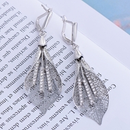 Picture of Zinc Alloy Classic Dangle Earrings with Full Guarantee