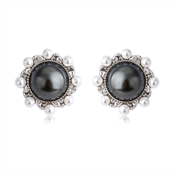 Picture of Fast Selling Black Platinum Plated Stud Earrings from Editor Picks