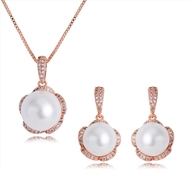 Picture of Buy Gold Plated Casual Necklace and Earring Set with Fast Shipping