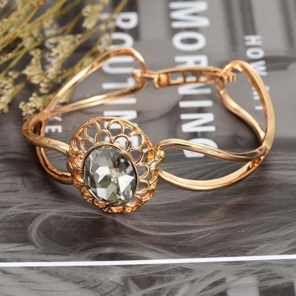 Picture of Most Popular Swarovski Element Casual Fashion Bracelet