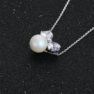 Show details for Fashion White Pendant Necklace with Beautiful Craftmanship Show details for Fashion White Pendant Necklace with Beautiful Craftmanship