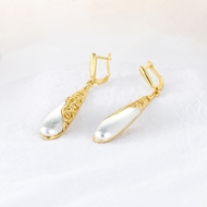 Picture of Gold Plated White Dangle Earrings from Certified Factory