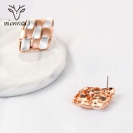 Picture of Buy Zinc Alloy Rose Gold Plated Stud Earrings with Low Cost