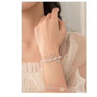 Picture of 925 Sterling Silver Opal Fashion Bracelet in Exclusive Design