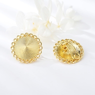 Picture of Hypoallergenic Gold Plated Medium Stud Earrings with Easy Return