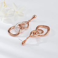 Picture of Zinc Alloy Dubai Drop & Dangle Earrings with Full Guarantee