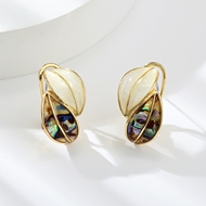 Picture of Delicate Shell Zinc Alloy Stud Earrings