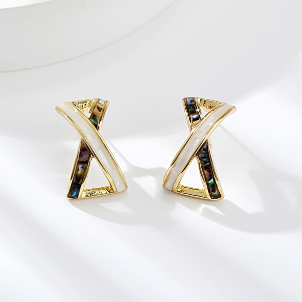 Picture of Zinc Alloy Classic Stud Earrings in Flattering Style