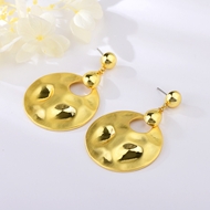 Picture of Dubai Zinc Alloy Dangle Earrings with Fast Shipping