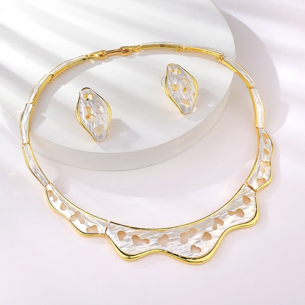 Picture of Casual Zinc Alloy Necklace and Earring Set at Factory Price