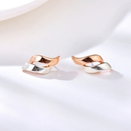 Picture of Zinc Alloy Gold Plated Stud Earrings with Full Guarantee