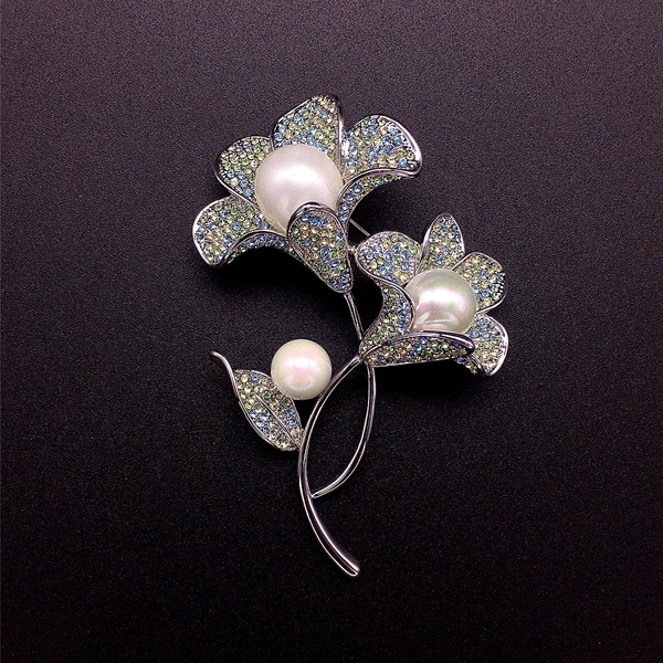 Picture of Origninal Swarovski Element Zinc Alloy Brooche