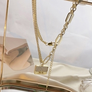 Picture of Bulk Gold Plated Delicate Short Chain Necklace with No-Risk Return