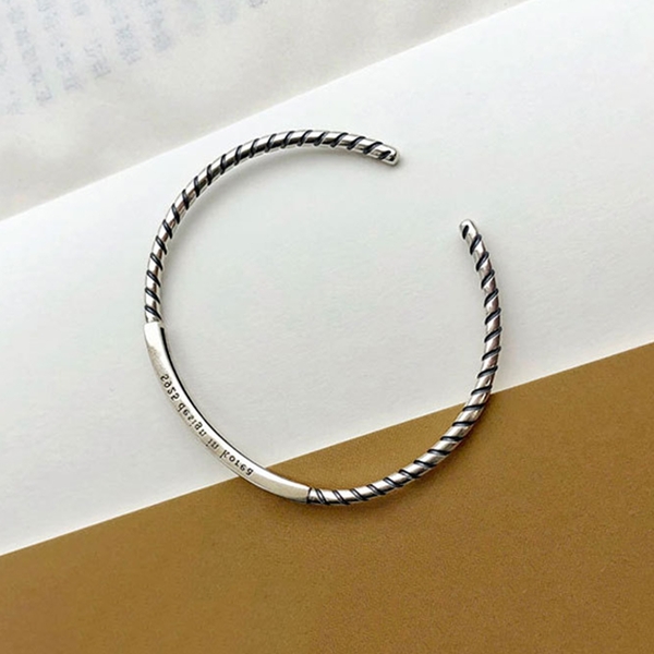 Picture of Fancy Small 925 Sterling Silver Fashion Bangle