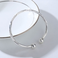 Picture of Beautiful Small Platinum Plated Fashion Bangle