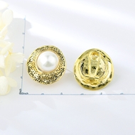 Picture of Purchase Gold Plated Small Stud Earrings from Editor Picks