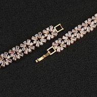 Picture of White Luxury Fashion Bracelet with Low Cost