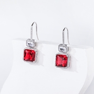 Picture of Low Price Platinum Plated Copper or Brass Dangle Earrings from Trust-worthy Supplier