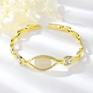 Show details for Zinc Alloy Gold Plated Fashion Bracelet with Beautiful Craftmanship Show details for Zinc Alloy Gold Plated Fashion Bracelet with Beautiful Craftmanship