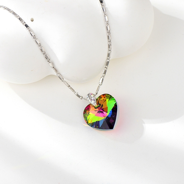 Picture of Brand New Colorful Platinum Plated Pendant Necklace with SGS/ISO Certification