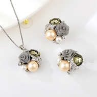 Picture of Beautiful Artificial Pearl Zinc Alloy 2 Piece Jewelry Set