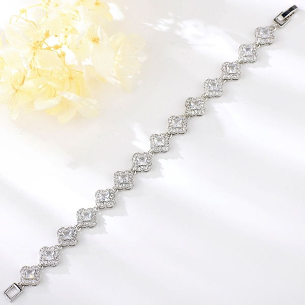 Picture of Great Cubic Zirconia White Fashion Bracelet