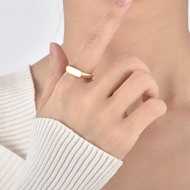 Picture of Hypoallergenic Gold Plated Delicate Fashion Ring with Worldwide Shipping