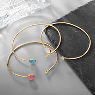 Picture of Nickel Free Gold Plated Delicate Fashion Bangle with No-Risk Refund