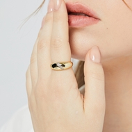 Picture of Delicate Gold Plated Fashion Ring with Fast Delivery