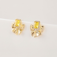 Picture of Big Gold Plated Big Stud Earrings with Fast Delivery