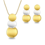 Show details for Impressive Zinc Alloy Dubai 2 Piece Jewelry Set with Low MOQ Show details for Impressive Zinc Alloy Dubai 2 Piece Jewelry Set with Low MOQ