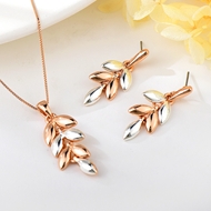 Show details for Hot Selling White Small 2 Piece Jewelry Set with Low MOQ Show details for Hot Selling White Small 2 Piece Jewelry Set with Low MOQ