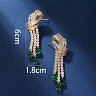 Picture of Delicate Green Dangle Earrings with Speedy Delivery