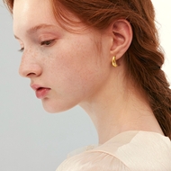 Picture of Copper or Brass Gold Plated Small Hoop Earrings From Reliable Factory