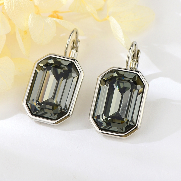 Picture of Fancy Geometric Simple Dangle Earrings