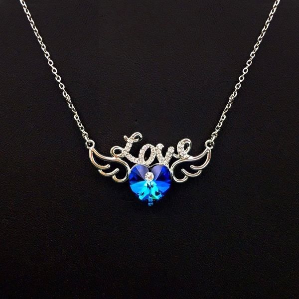 Picture of Trendy Platinum Plated Love & Heart Pendant Necklace with No-Risk Refund