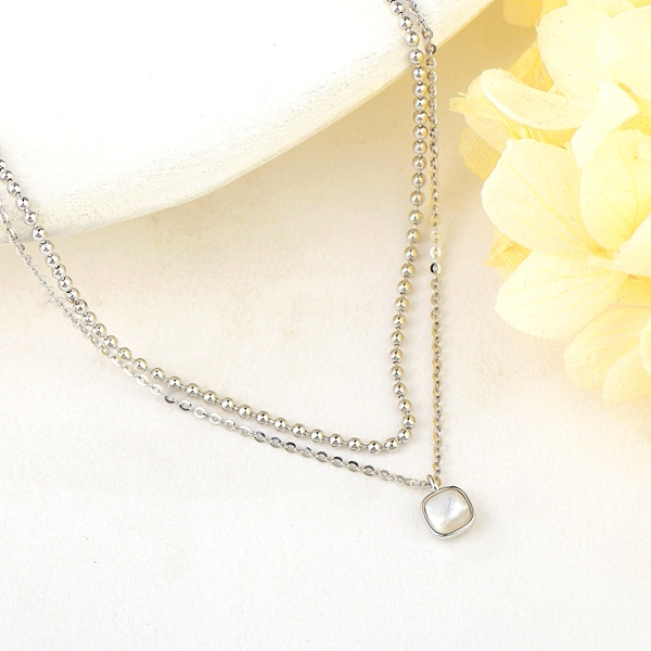 Picture of Attractive White Platinum Plated Pendant Necklace For Your Occasions