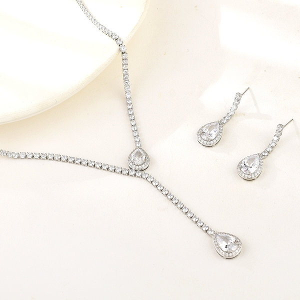 Picture of Latest Geometric Platinum Plated 2 Piece Jewelry Set