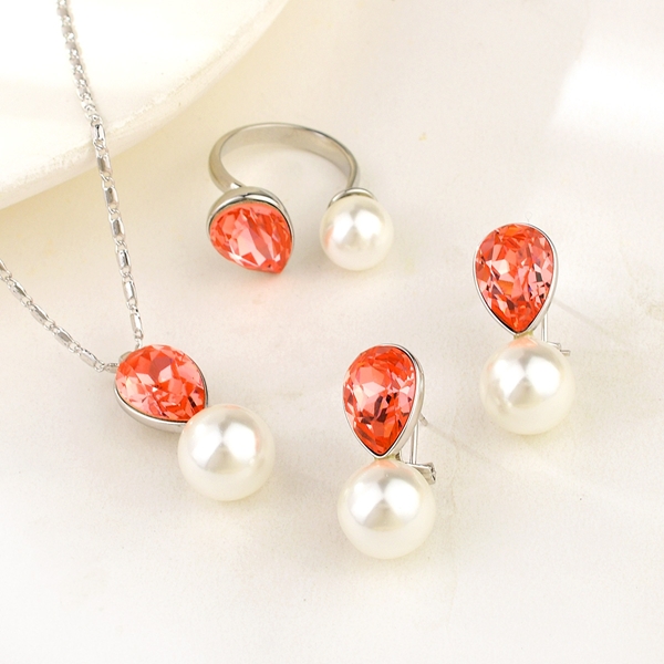 Picture of Beautiful Swarovski Element Platinum Plated 3 Piece Jewelry Set