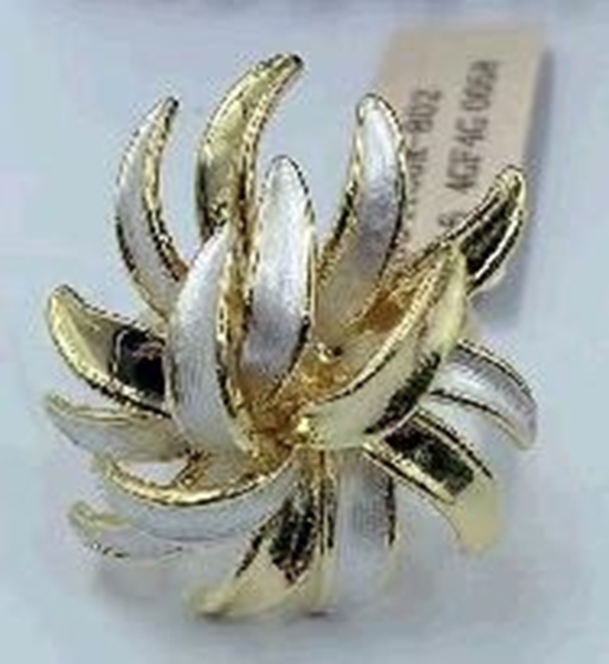 Picture of Sparkling Party Opal Cocktail Ring