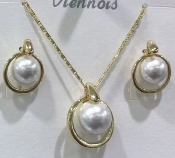 Picture of Great Cubic Zirconia Colorful 2 Piece Jewelry Set